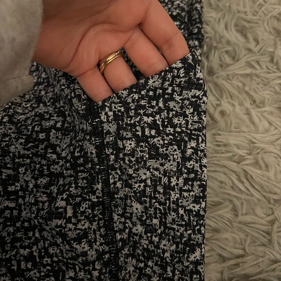 Lululemon crop leggings - Picture 5 of 13